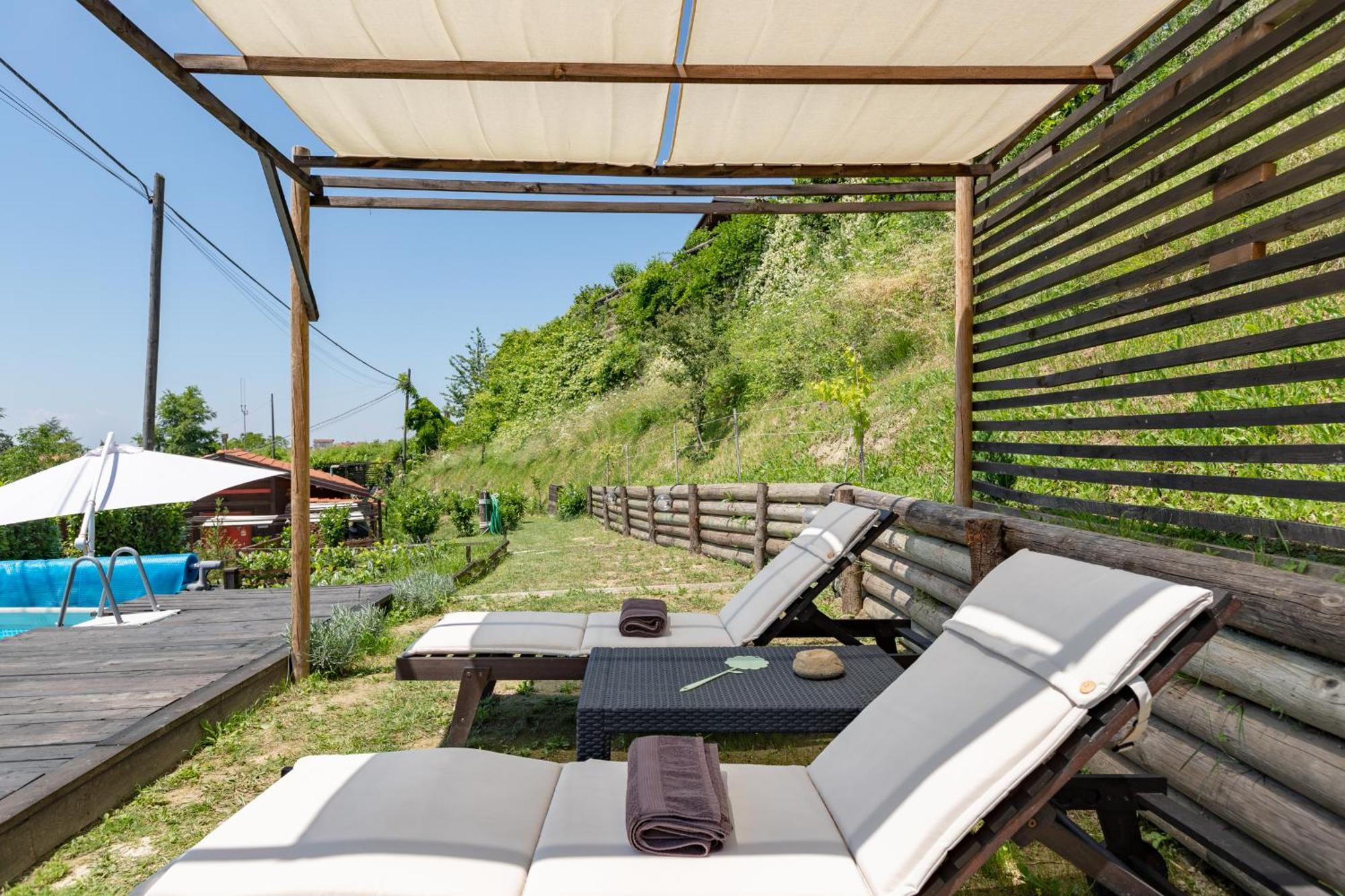 Bed and Breakfast La Tana Dello Scoiattolo - Adults Only Murazzano  Exteriér fotografie